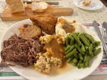 7 Things You Need to Know Before Dining in an Amish Home